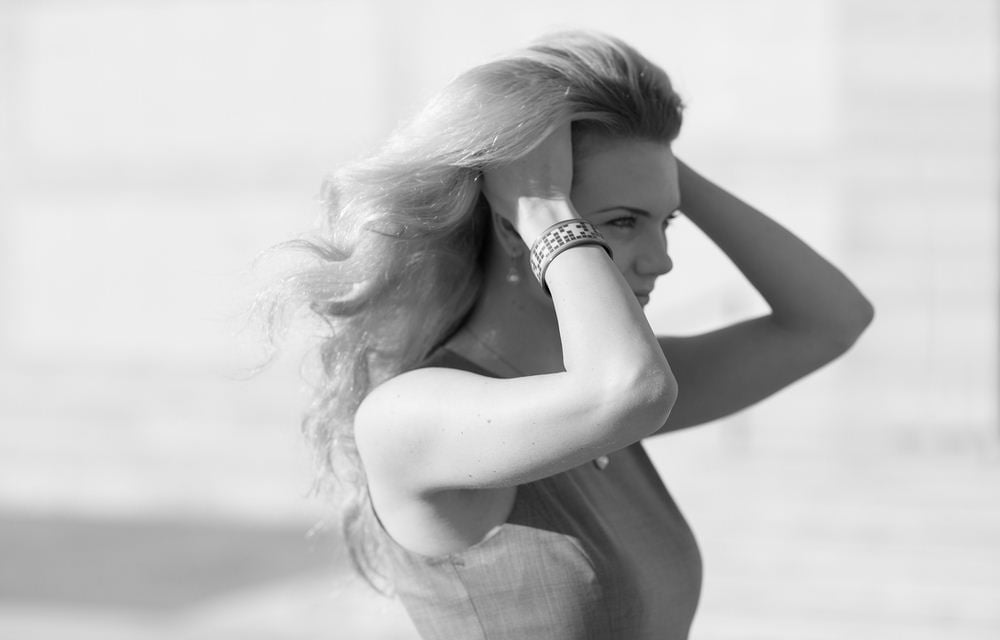 LookSee, a Smart Bracelet that Lets You Customize Imagery